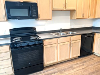 Apartment kitchen area_Beecher Terrace I, Louisville, KY